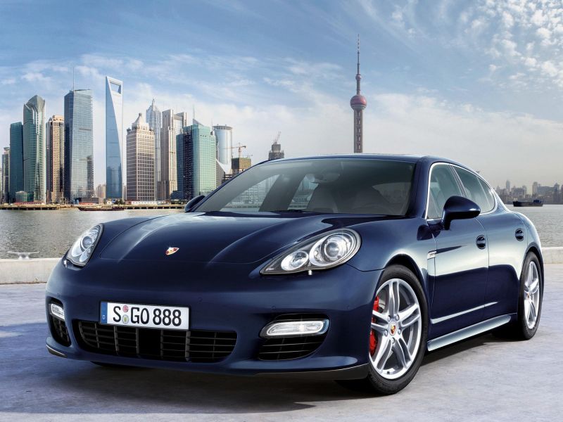 porsche_panamera_ep_033.jpg (800x600) - 74 KB