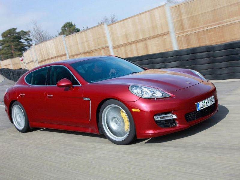 porsche_panamera_ep_035.jpg (800x600) - 65 KB