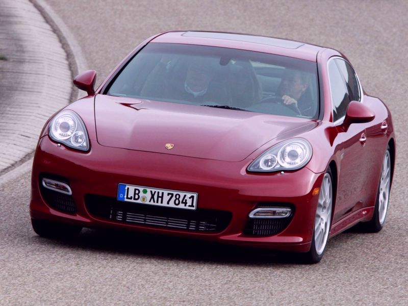 porsche_panamera_ep_036.jpg (800x600) - 73 KB