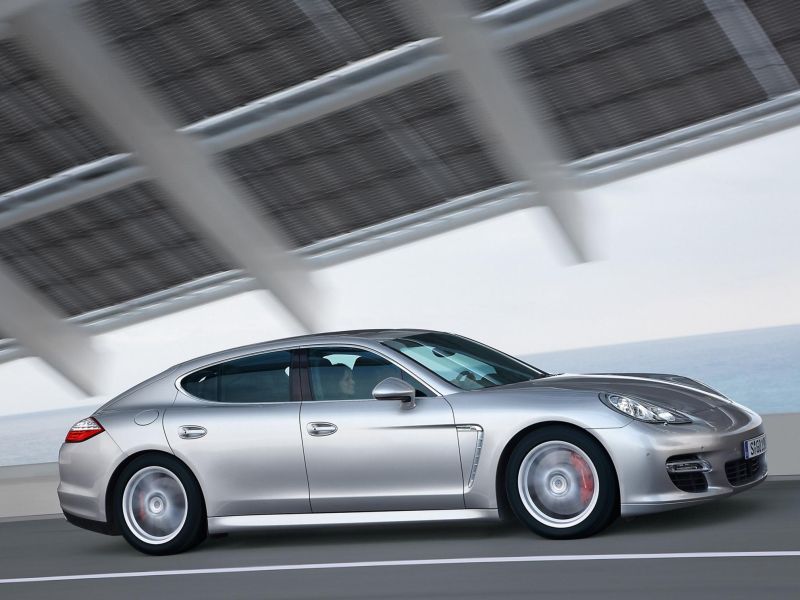 porsche_panamera_ep_042.jpg (800x600) - 61 KB