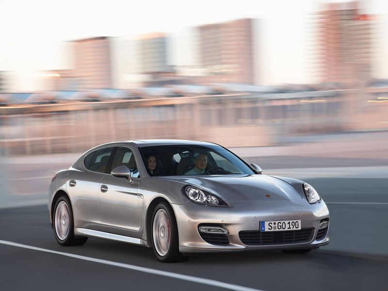 porsche_panamera_ep_044.jpg (800x600) - 53 KB