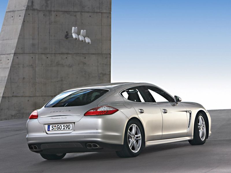 porsche_panamera_ep_046.jpg (800x600) - 54 KB
