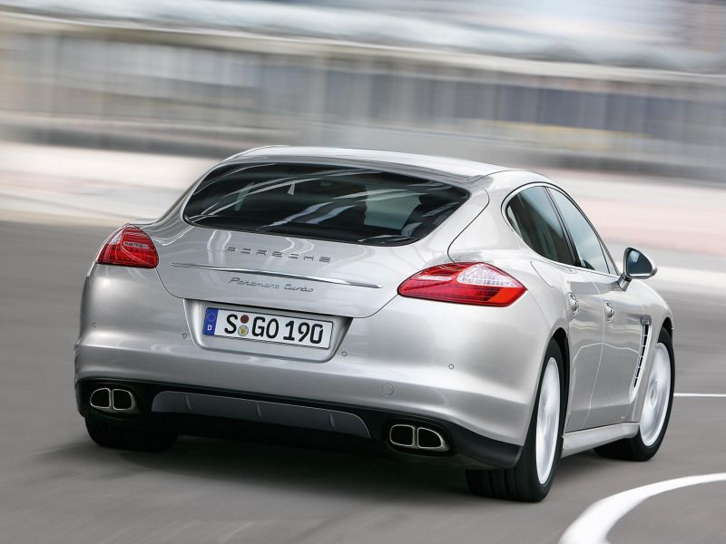 porsche_panamera_ep_049.jpg (800x600) - 57 KB