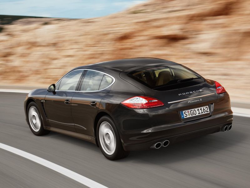 porsche_panamera_ep_055.jpg (800x600) - 61 KB