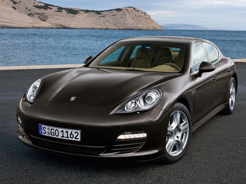 porsche_panamera_ep_061.jpg (800x600) - 91 KB