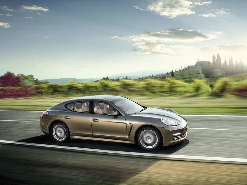 porsche_panamera_ep_067.jpg (800x600) - 67 KB
