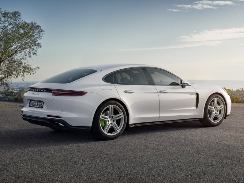 porsche_panamera_971_ep_014.jpg (800x600) - 114 KB