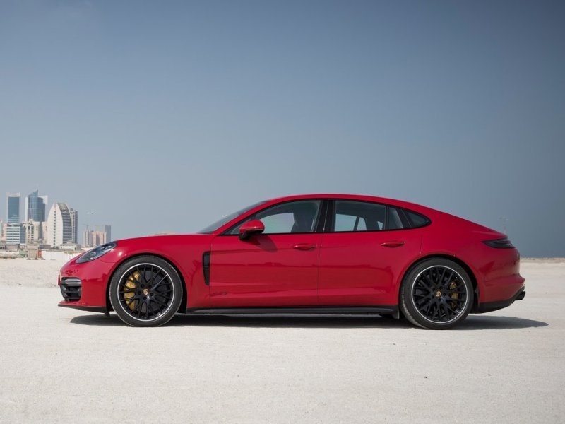 porsche_panamera_971_ep_028.jpg (800x600) - 47 KB