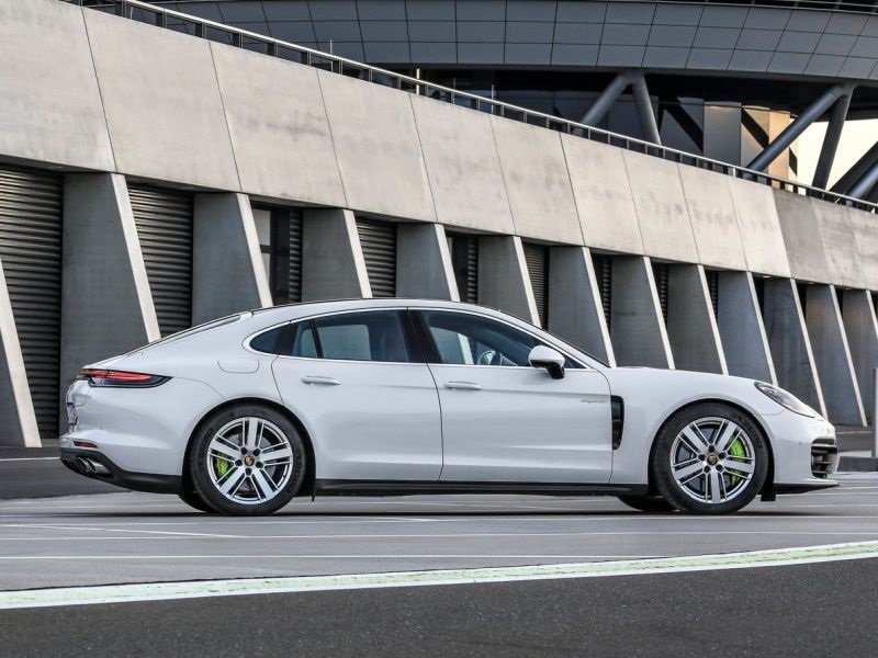 porsche_panamera_971_ep_035.jpg (800x600) - 134 KB
