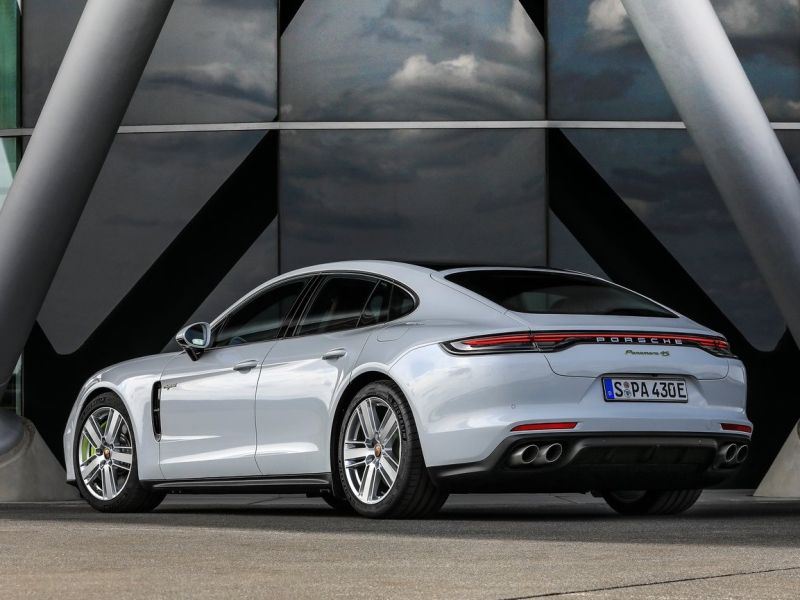 porsche_panamera_971_ep_036.jpg (800x600) - 65 KB