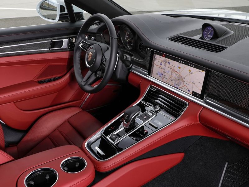 porsche_panamera_971_ep_038.jpg (800x600) - 84 KB