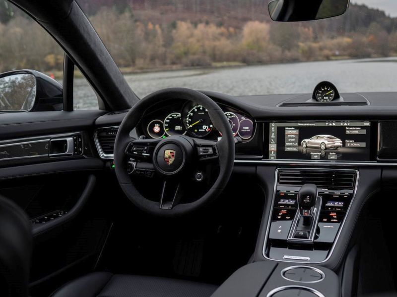 porsche_panamera_971_ep_054.jpg (800x600) - 62 KB