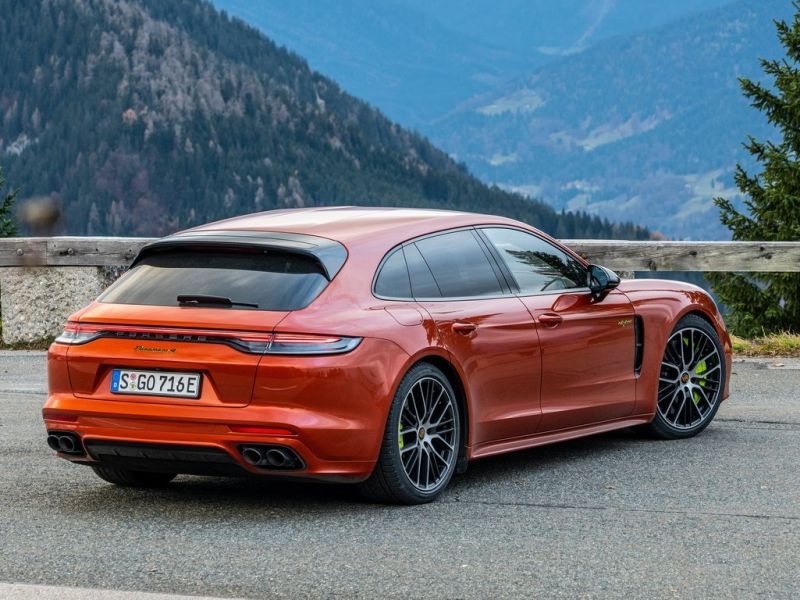 porsche_panamera_971_ep_056.jpg (800x600) - 96 KB