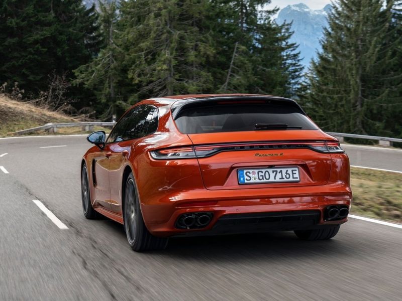 porsche_panamera_971_ep_057.jpg (800x600) - 85 KB