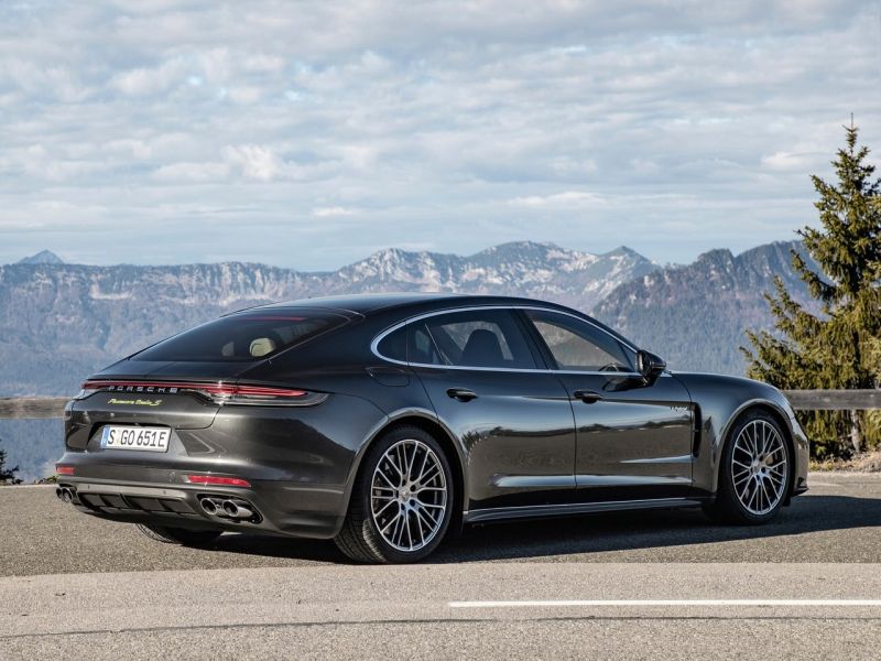 porsche_panamera_971_ep_075.jpg (800x600) - 85 KB