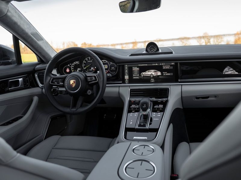 porsche_panamera_971_ep_077.jpg (800x600) - 57 KB