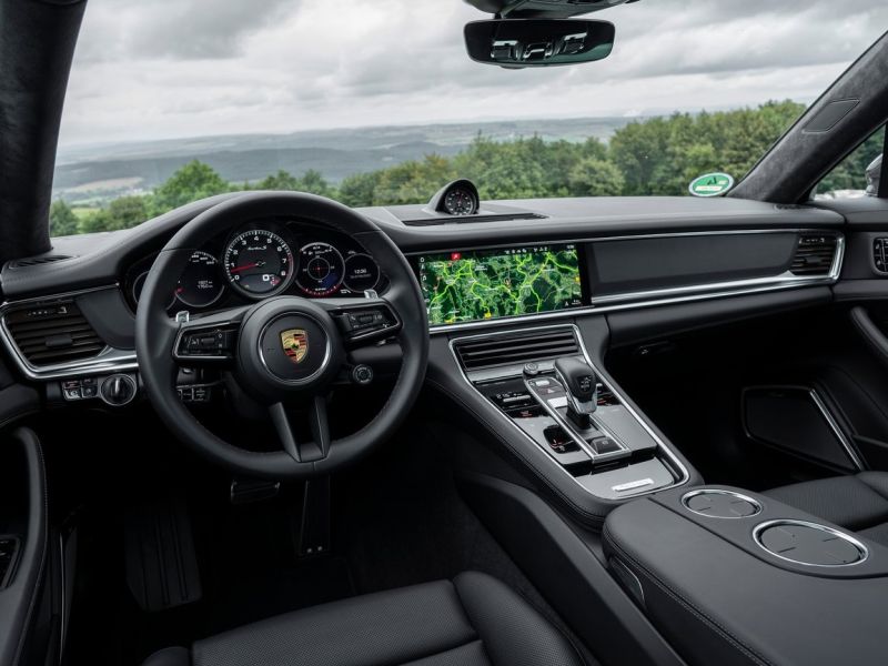 porsche_panamera_971_ep_090.jpg (800x600) - 68 KB