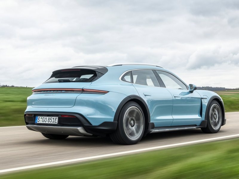 porsche_taycan_ep_019.jpg (800x600) - 61 KB