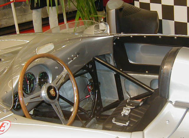 porsche-550_ep_033.jpg (640x467) - 88 KB