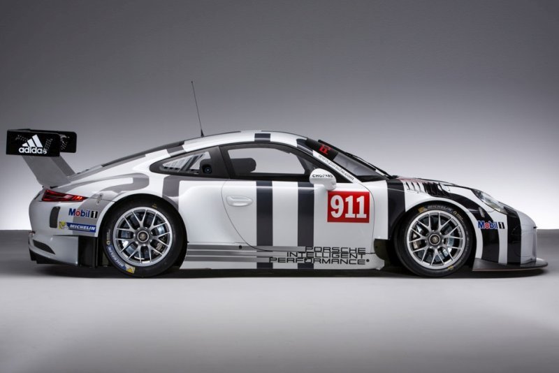 porsche_911_racing_ep_030.jpg (800x534) - 70 KB