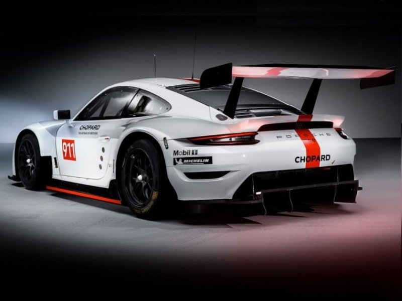 porsche_911_racing_ep_050.jpg (800x600) - 64 KB