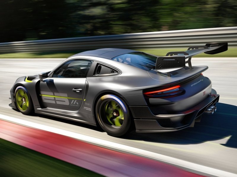 porsche_911_racing_ep_059.jpg (800x600) - 81 KB