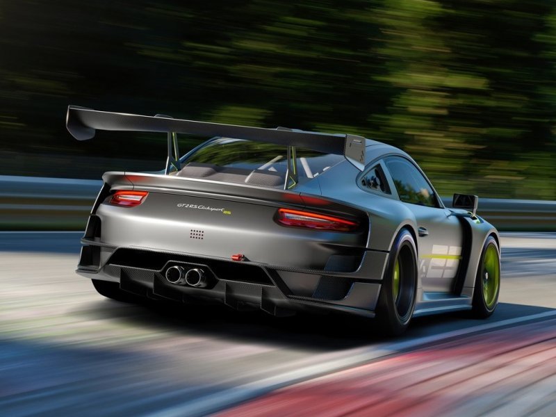 porsche_911_racing_ep_060.jpg (800x600) - 69 KB