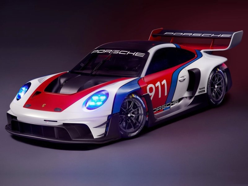 porsche_911_racing_ep_069.jpg (800x600) - 55 KB