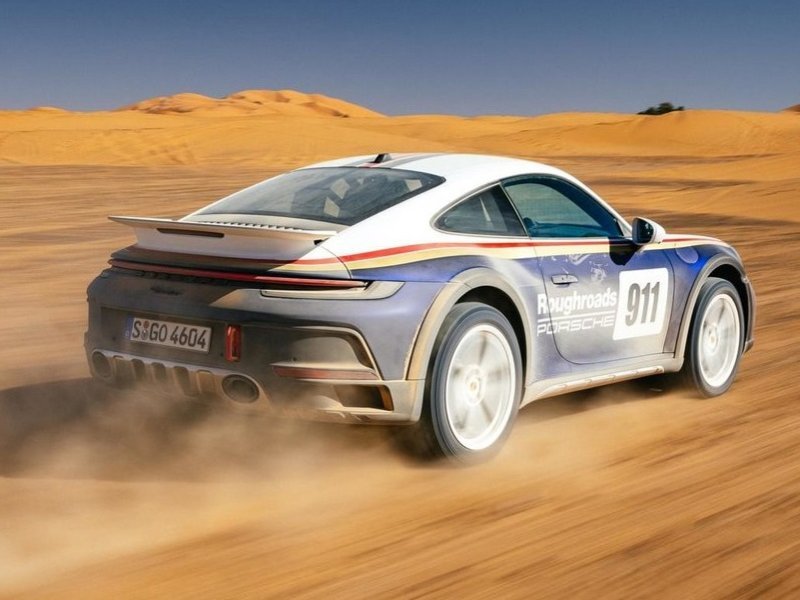 porsche_911_racing_ep_075.jpg (800x600) - 71 KB