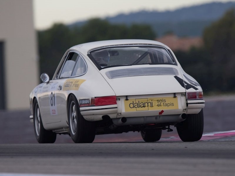 porsche_911_racing_ep_083.jpg (800x600) - 74 KB