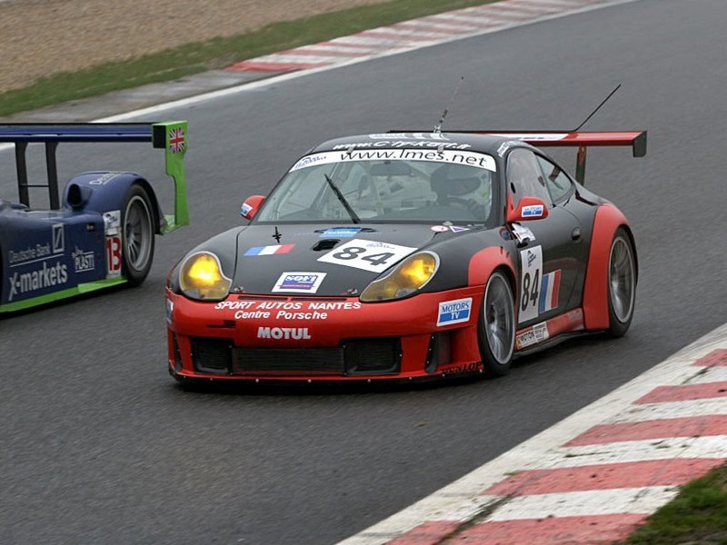 porsche_911_racing_ep_098.jpg (800x600) - 106 KB