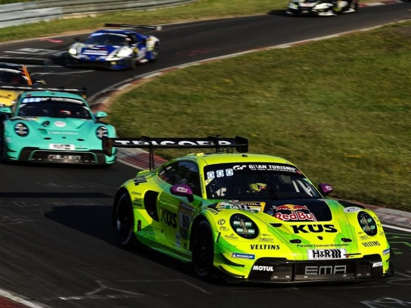 porsche_911_racing_ep_115.jpg (800x600) - 98 KB