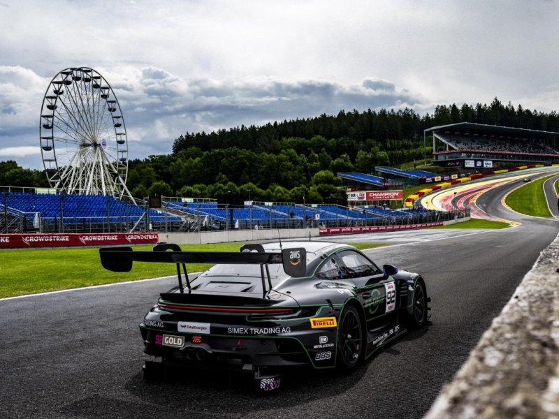 porsche_911_racing_ep_125.jpg (800x600) - 113 KB