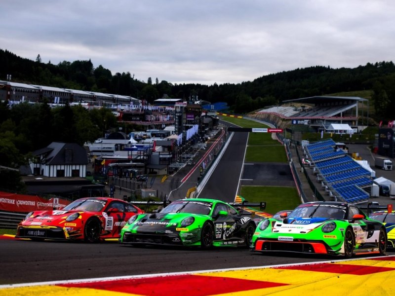 porsche_911_racing_ep_128.jpg (800x600) - 99 KB
