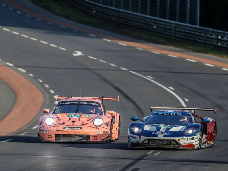 porsche_911_racing_ep_160.jpg (800x600) - 59 KB