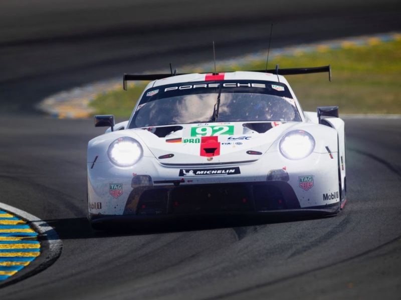 porsche_911_racing_ep_173.jpg (800x600) - 48 KB