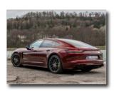 21_panamera_4_e-hybrid_02.jpg (800x600) - 164 KB 21_panamera_4_e-hybrid_02.jpg (800x600) - 164 KB